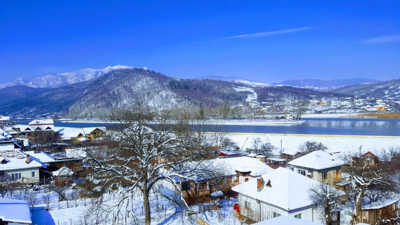Apartament Belvedere Călimăneşti Zewnętrze zdjęcie